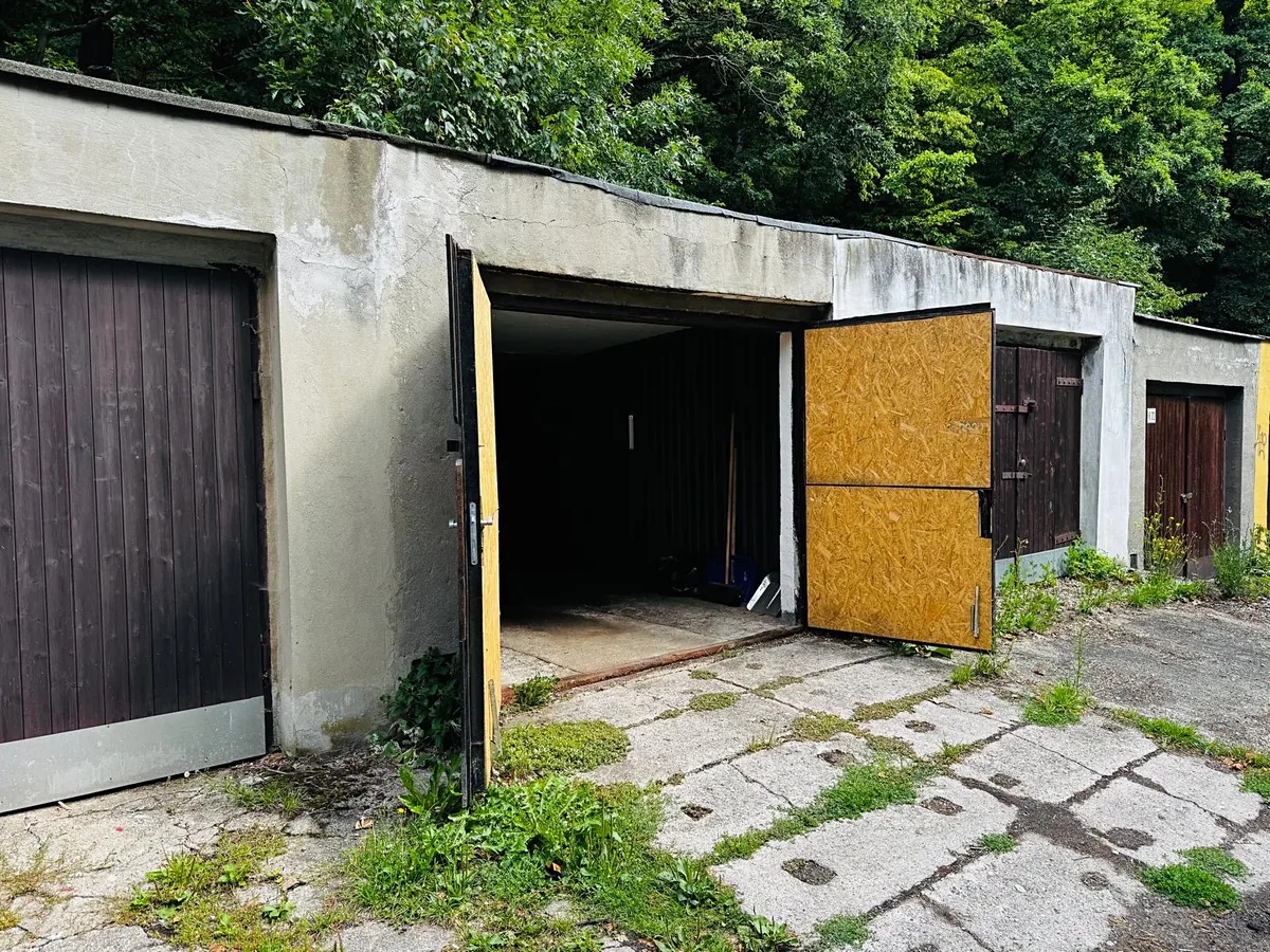 Pronájem garáže 20 m²